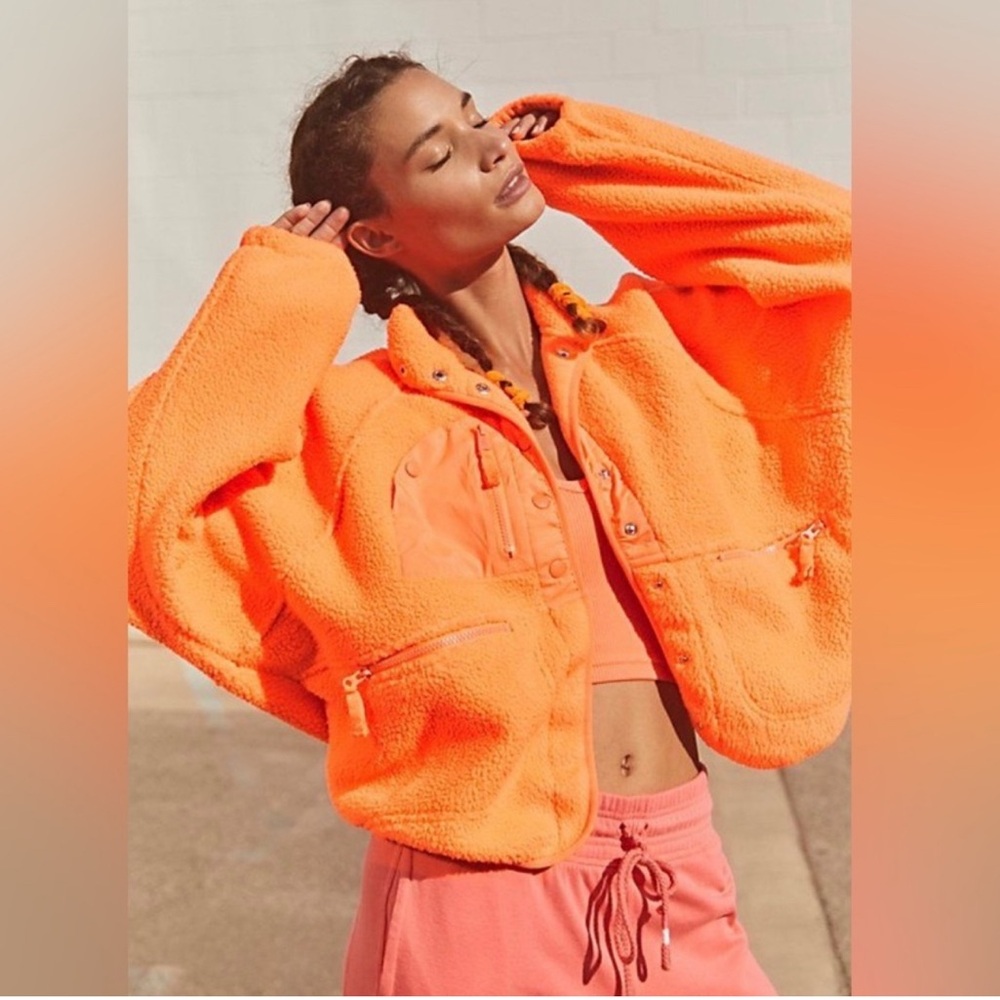 FP Movement Hit The Slopes Neon Orange Sherpa Oversized Cropped Fleece Jacket - Picture 2 of 13